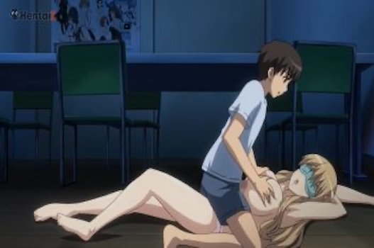 Những cô nàng gợi cảm bên trong công ty game p3